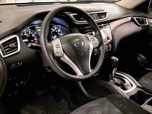 Used 2014 Nissan Rogue S image 13
