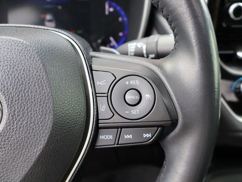 Used 2021 Toyota Corolla XSE FWD image 15