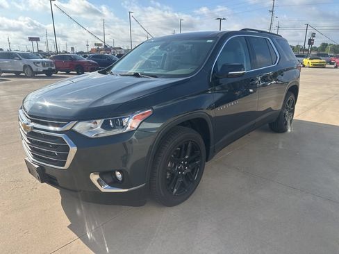 Used 2019 Chevrolet Traverse LT w/ LT Premium Package FWD image 27