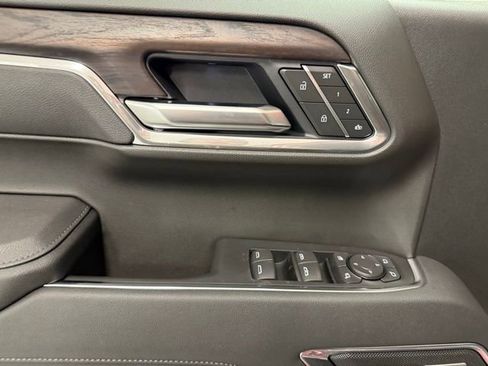 New 2026 GMC Sierra 1500 SLT w/ SLT Premium Plus Package image 14
