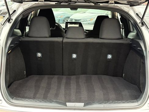 Used 2019 Toyota C-HR XLE image 35