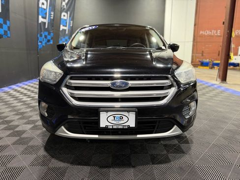 Used 2017 Ford Escape SE image 7