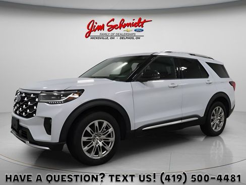 Used 2025 Ford Explorer Platinum image 1