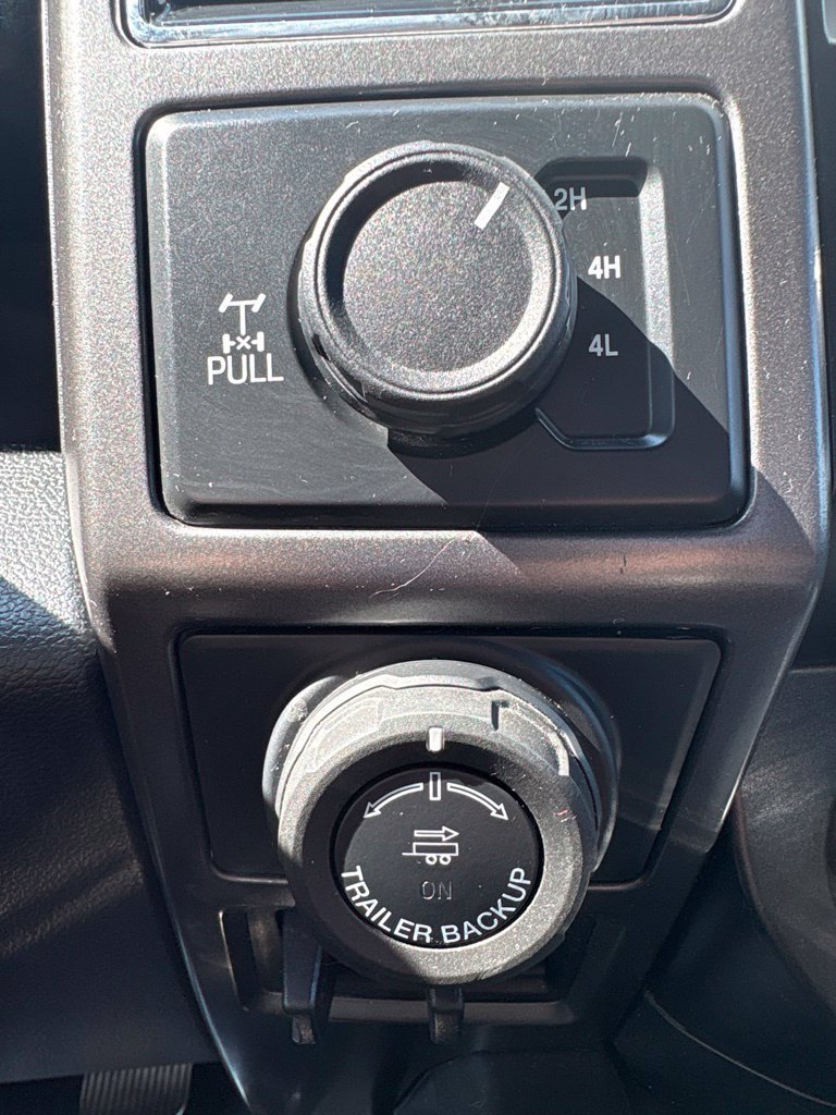 Used 2019 Ford F150 XLT w/ Equipment Group 302A Luxury AWD/4WD image 24