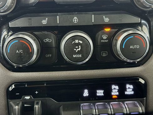 Used 2019 RAM 1500 Big Horn image 20