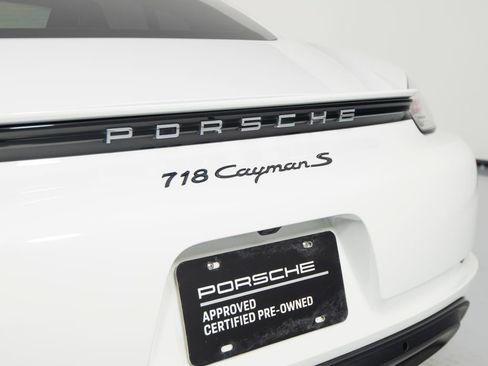 Certified 2024 Porsche 718 Cayman S RWD image 44