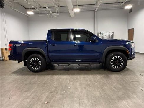 Used 2022 Nissan Frontier PRO-4X image 3