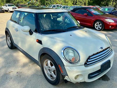 Used 2011 MINI Cooper Hardtop image 8