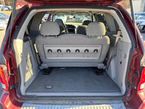 Used 2002 Ford Windstar LX image 26