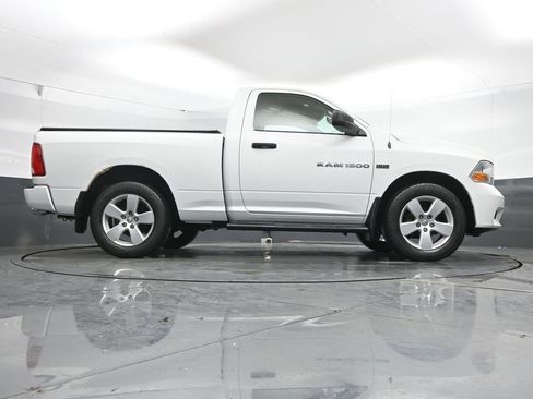 Used 2012 RAM 1500 Express image 33