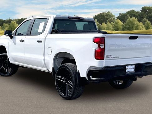 Used 2024 Chevrolet Silverado 1500 W/T w/ Z71 Off-Road Package image 11