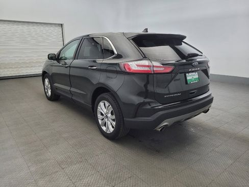 Used 2022 Ford Edge Titanium image 5