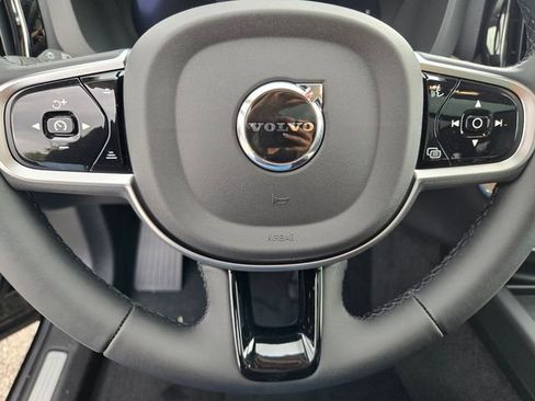 New 2026 Volvo XC60 B5 Plus w/ Protection Package Premier AWD/4WD image 23