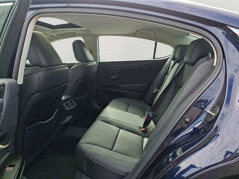 Used 2023 Lexus ES 350 w/ Premium Package FWD image 8