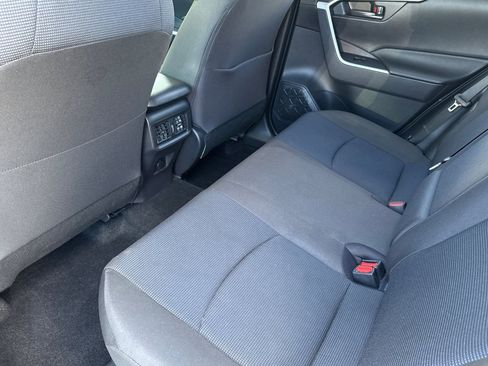 Certified 2025 Toyota RAV4 LE image 15