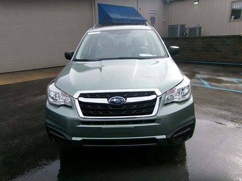 Used 2018 Subaru Forester 2.5i w/ Alloy Wheel Package image 2