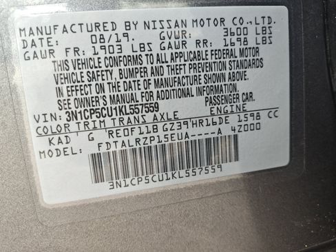 Used 2019 Nissan Kicks S FWD image 34