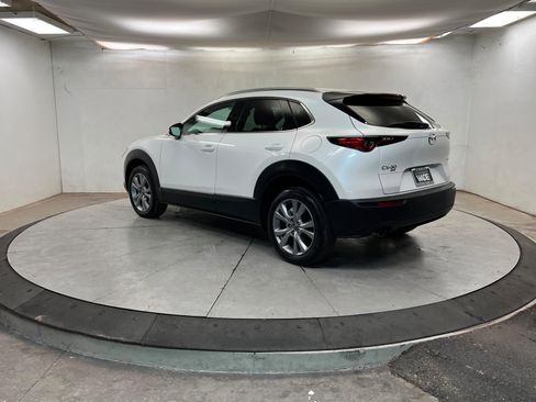 Used 2022 MAZDA CX-30 AWD 2.5 S w/ Premium Package image 3