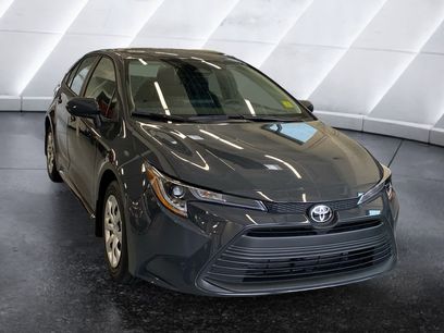 Used 2025 Toyota Corolla LE