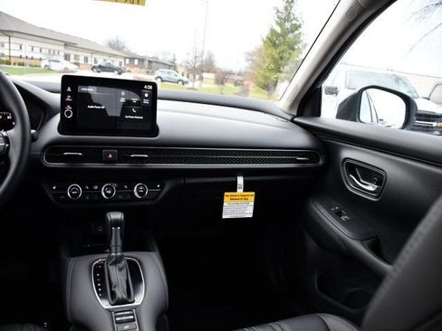 New 2026 Honda HR-V EX-L image 20