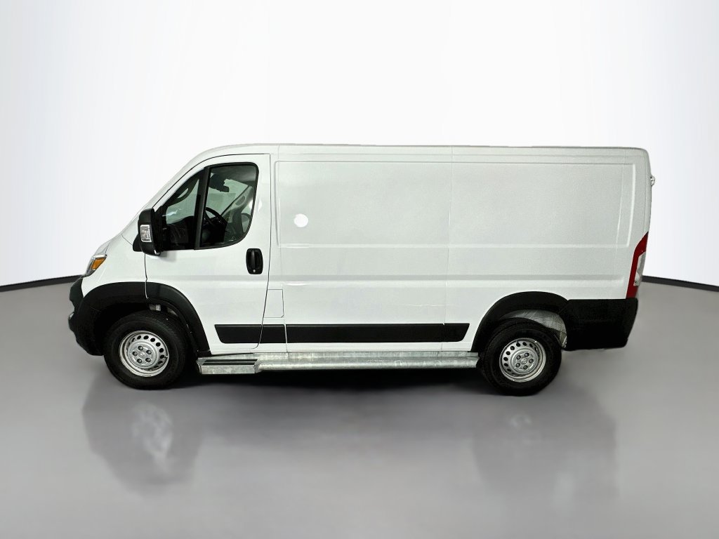 Used 2025 RAM ProMaster 2500 w/ U-Haul Equipment Group FWD image 4