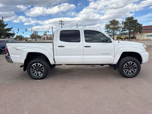 Used 2010 Toyota Tacoma 4x4 Double Cab image 7