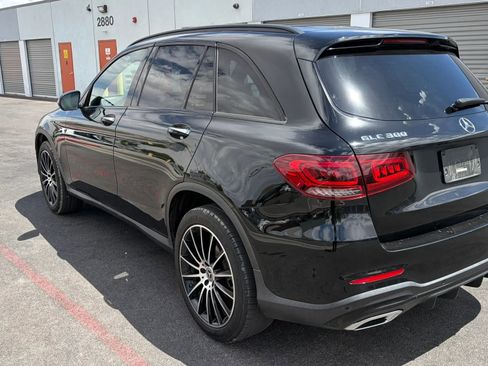 Used 2021 Mercedes-Benz GLC 300 4MATIC w/ AMG Line image 3