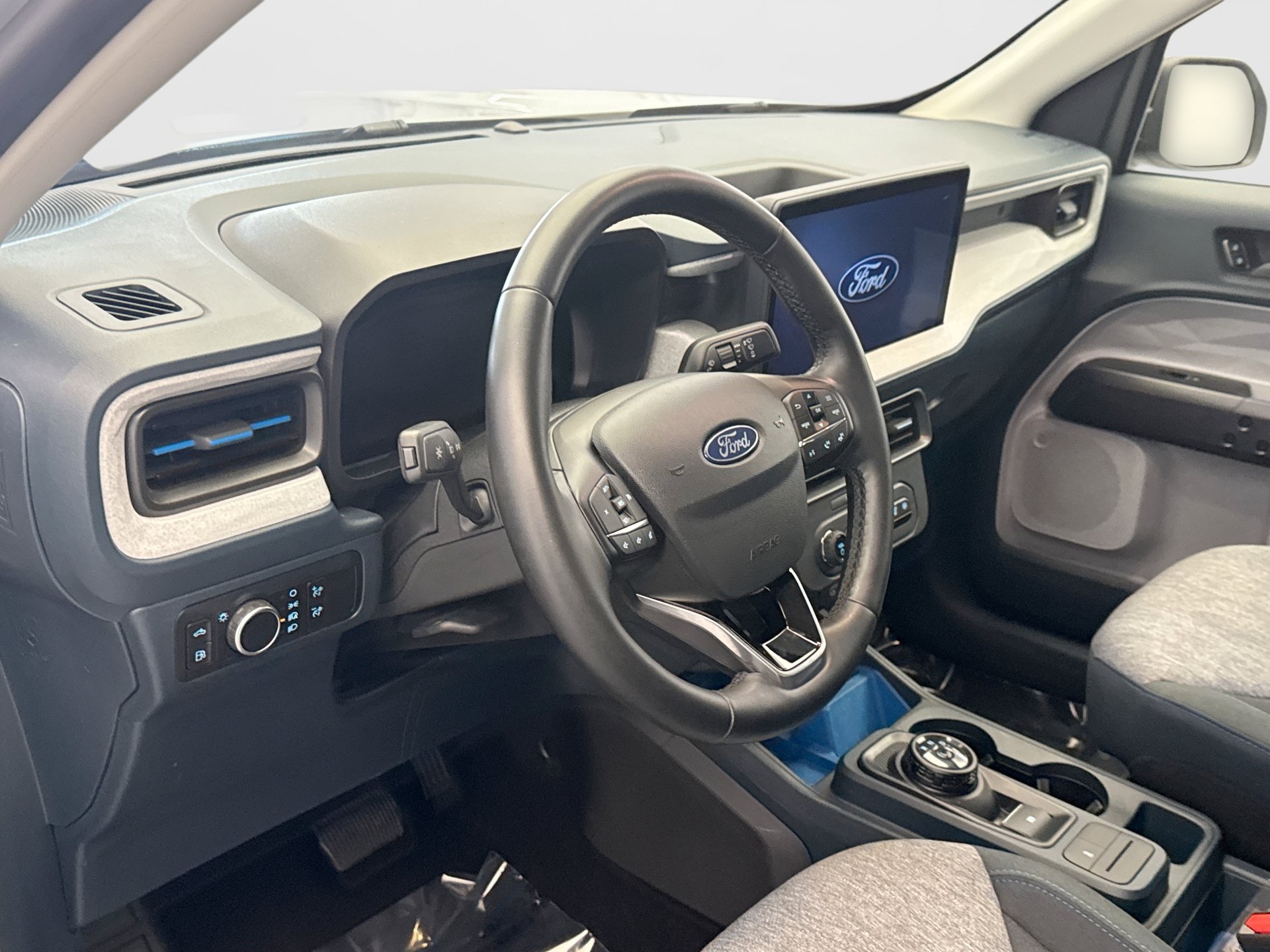 Used 2025 Ford Maverick XLT w/ XLT Luxury Package FWD image 10