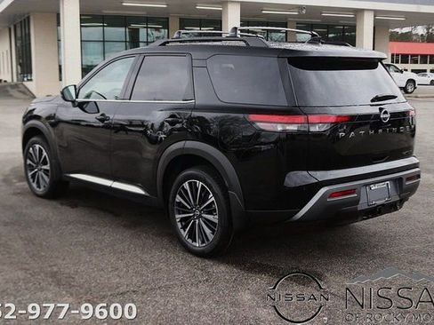 New 2026 Nissan Pathfinder Platinum image 5
