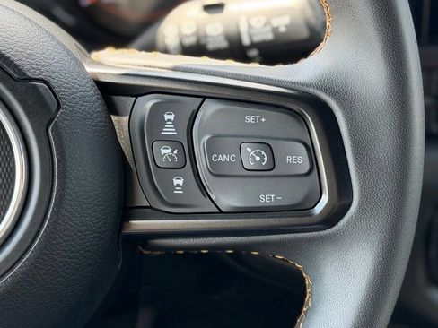 Used 2024 Jeep Wrangler Unlimited Sport AWD/4WD image 9