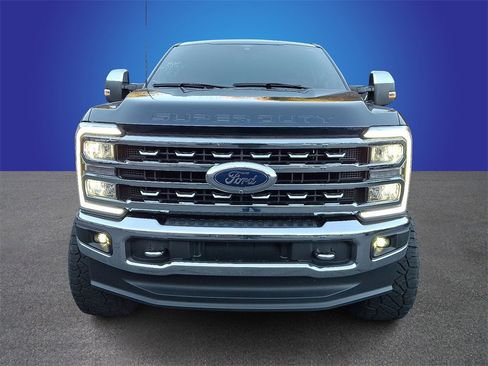 Used 2024 Ford F350 Lariat w/ Chrome Package image 2