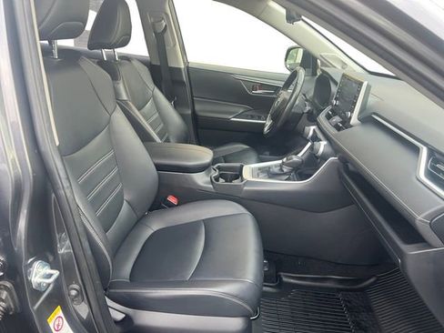 Used 2019 Toyota RAV4 XLE Premium w/ Advanced Technology Package AWD/4WD image 15