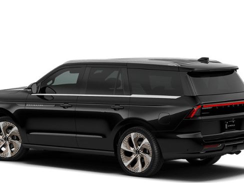 New 2027 Lincoln Navigator Black Label AWD/4WD image 25