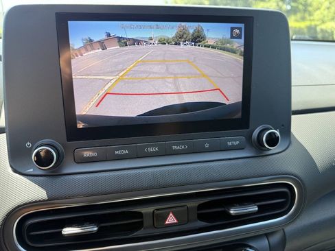 Used 2022 Hyundai Kona SEL w/ Cargo Package FWD image 11