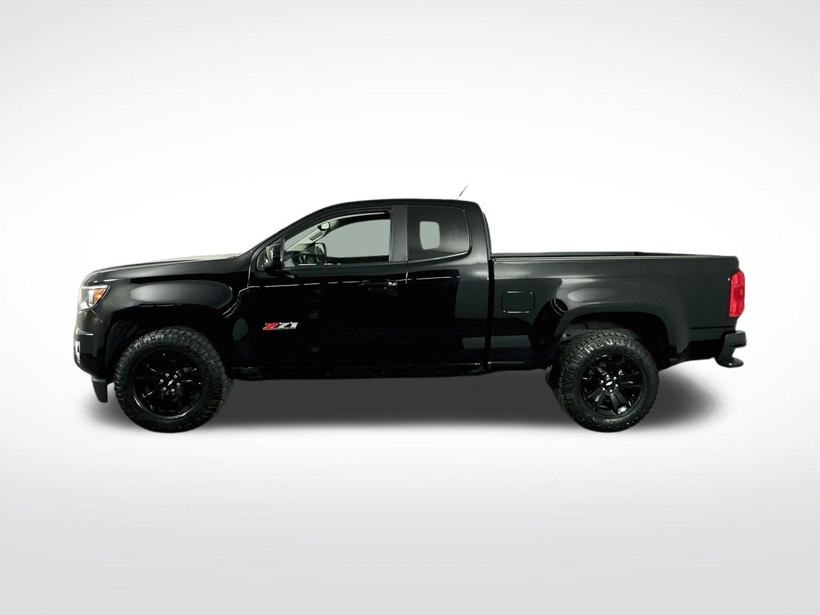 Used 2020 Chevrolet Colorado Z71 w/ Z71 Midnight Edition AWD/4WD image 5