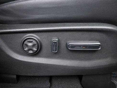 Used 2024 Honda Odyssey Touring image 12