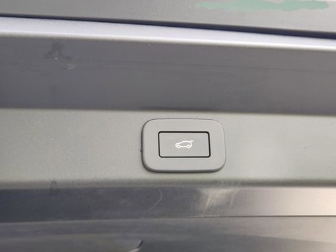 New 2026 Land Rover Range Rover Sport Dynamic SE AWD/4WD image 33