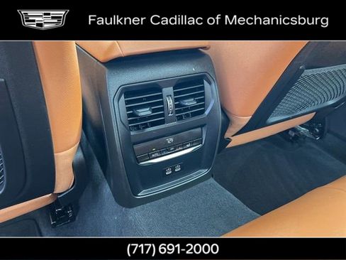 Used 2023 BMW 330i xDrive Sedan w/ Premium Package AWD/4WD image 16