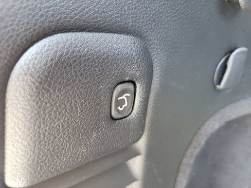 Used 2019 Jeep Grand Cherokee Limited RWD image 21