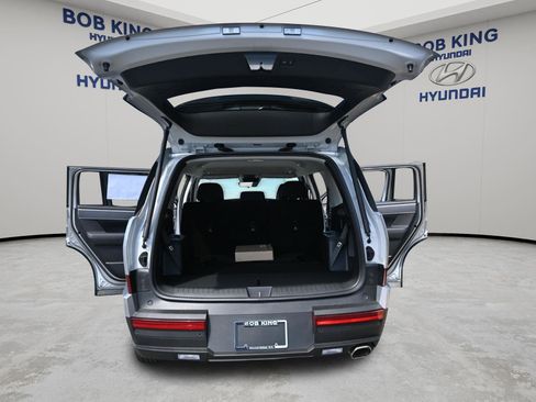 New 2026 Hyundai Santa Fe SE AWD/4WD image 16