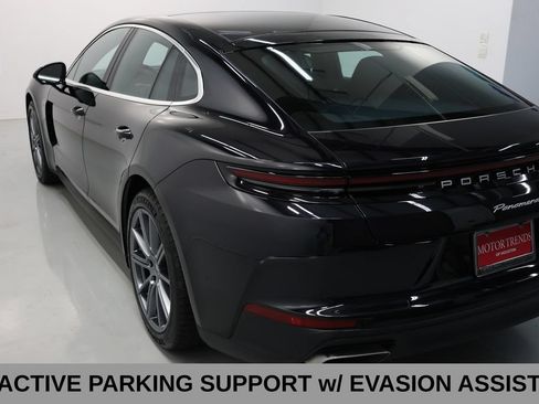 Used 2025 Porsche Panamera image 26