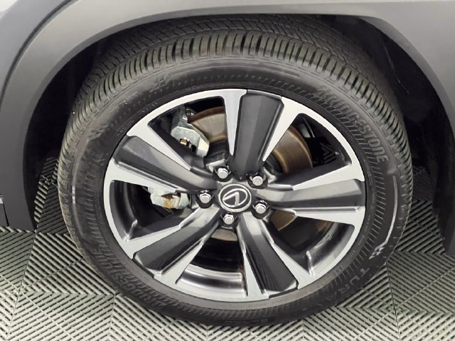Certified 2025 Lexus UX 300h FWD image 23