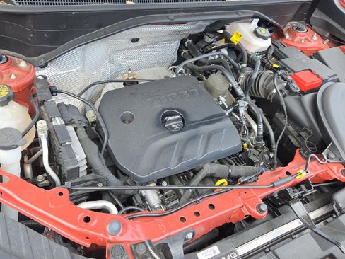 Used 2024 Buick Encore GX Sport Touring w/ Experience Buick Package image 22