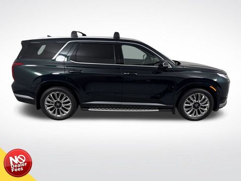 Used 2024 Hyundai Palisade Calligraphy AWD/4WD image 2