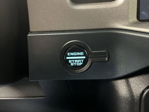 Certified 2024 Ford Bronco Outer Banks image 20