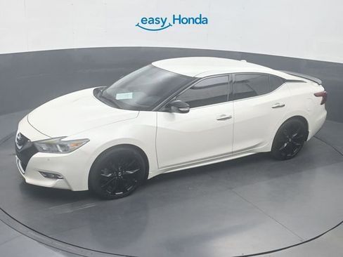 Used 2017 Nissan Maxima SR w/ Midnight Edition image 21