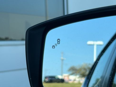 New 2025 Nissan Versa SV w/ Trunk Package image 26