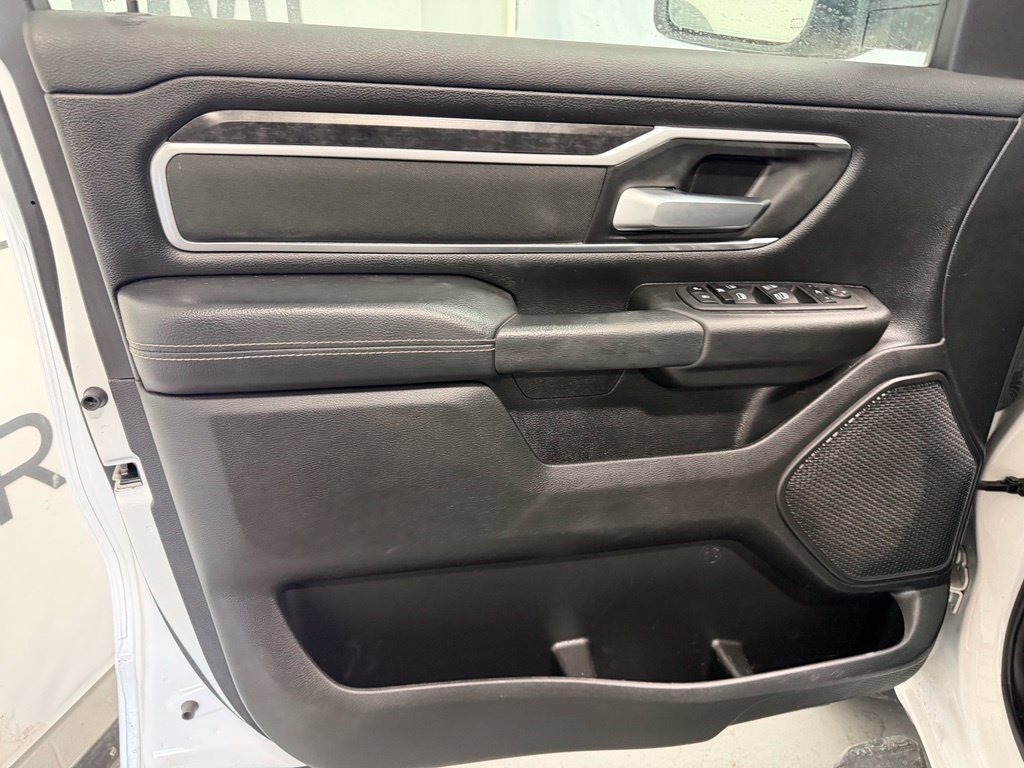 Used 2023 RAM 1500 Big Horn AWD/4WD image 12