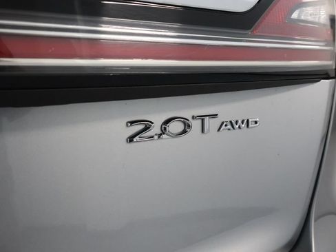Used 2020 Lincoln Nautilus Reserve AWD/4WD image 10