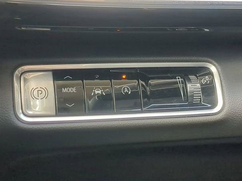 Used 2025 Buick Envision Preferred image 27